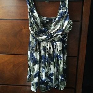 Express floral tank